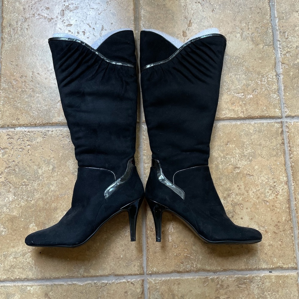 Tezla Boots
